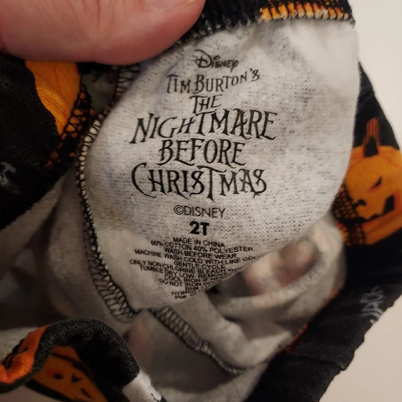 Disney The Nightmare Before Christmas Halloween Fleece Top and Bottom Set 2T - Picture 8 of 9